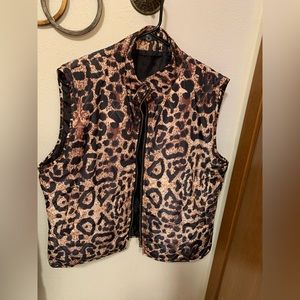 Cheetah print vest size XL